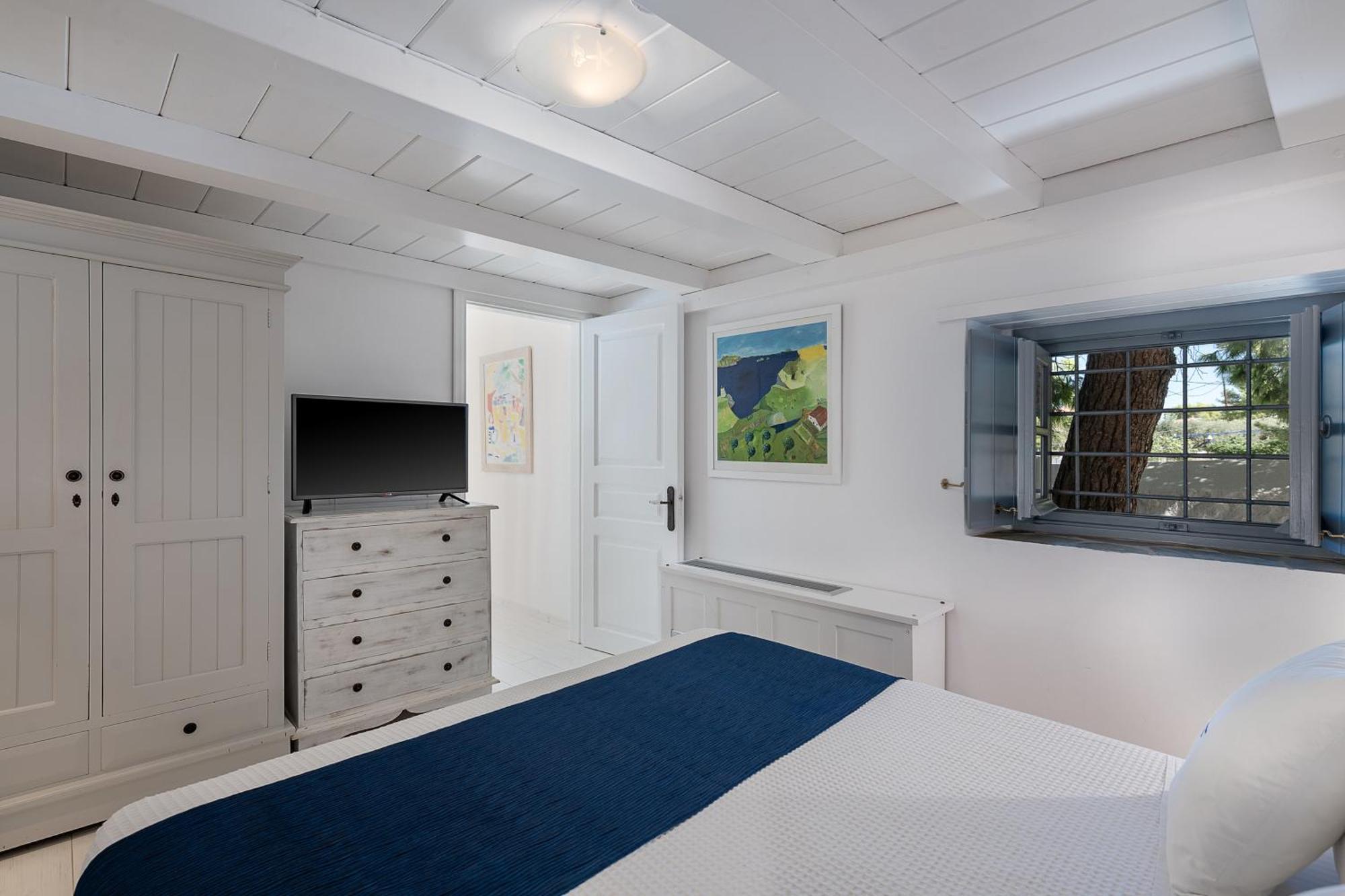 Four Seasons Hydra Luxury Suites 외부 사진