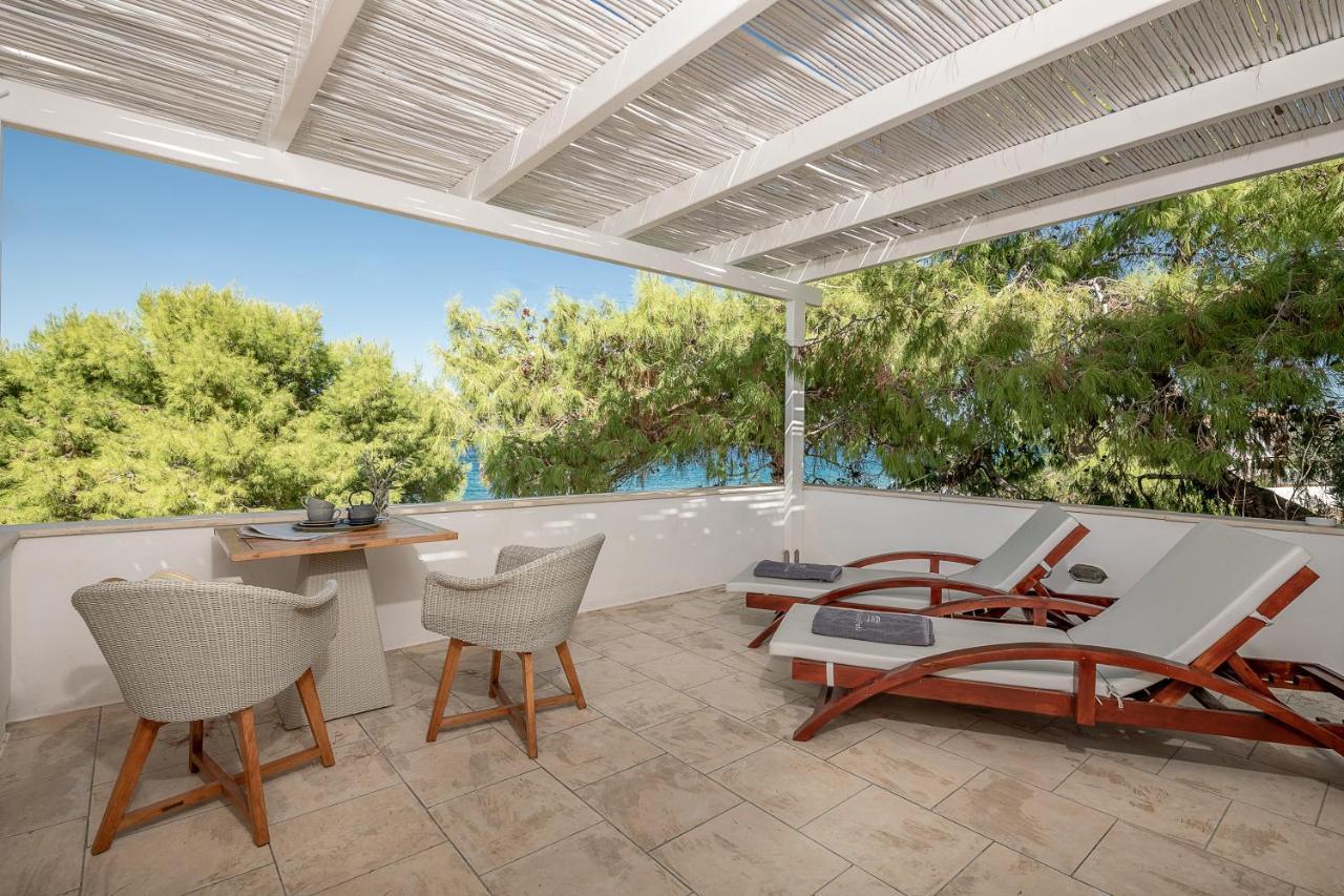 Four Seasons Hydra Luxury Suites 외부 사진